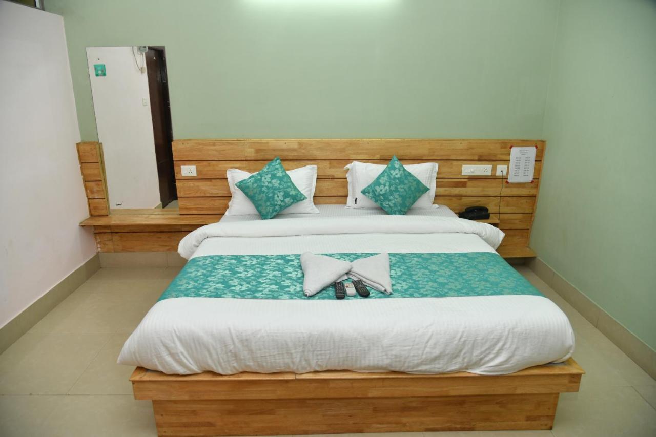 Hotel Sea Rock Jangli Ghat Luaran gambar